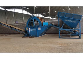 中鐵二十五局玉磨鐵路洗砂機工作現(xiàn)場